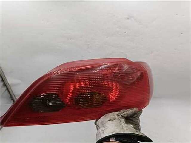 Foto 2ª: Piloto Trasero Derecho Peugeot 307 2.0 XR CLIM [2.0 LTR. - 66 KW HDI CAT] [RHY]