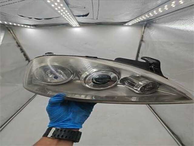 Foto 1ª: Faro Derecho Opel Corsa 1.3 SILVERLINE [1.3 LTR. - 51 KW 16V CDTI CAT (Z 13 DT - LN9)] [Z 13 DT / LN9]