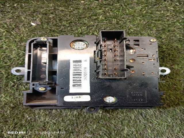 Foto 2ª: Mando Multifuncion Jeep Grand Cherokee 4.0 G ZJ LAREDO 5P. Automatico [MX-V6] (1993)