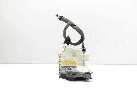 Cerradura Puerta Delantera Derecha Audi A1 CXM