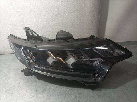 Foto 1ª: Faro Derecho Mitsubishi Outlander PHEV KAITEKI 4WD 208CV 153KW [4B12] (2020)