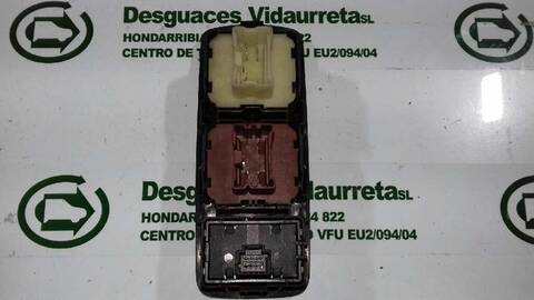 Foto 2ª: Botonera Elevalunas Renault Kangoo 1.5 DCI DIESEL FAP 90CV 66KW [K9KB6] (2013)