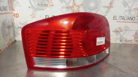 Foto 3ª: Piloto Trasero Izquierdo Audi A3 1.9 TDI AMBITION 105CV 77KW [BLS] (2006)