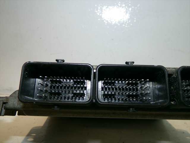 Foto 3ª: Centralita Motor ECU Renault Megane 1.5 DCI 2002-2008 [K9KP7] (2006)