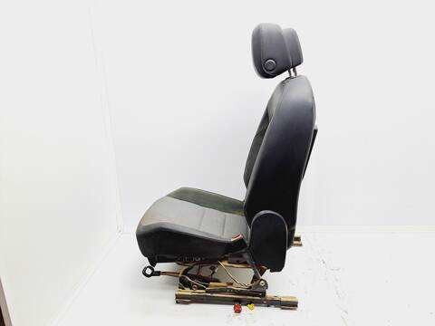 Foto 4ª: Asiento Delantero Derecho Volkswagen Tiguan 2.0 TDI 190CV 140KW [DFG] (2019)
