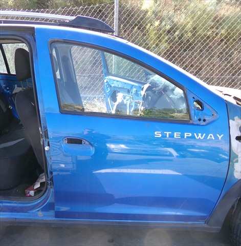 Puerta Delantera Derecha Dacia Sandero 1.5 DCI STEPWAY,2013-2016