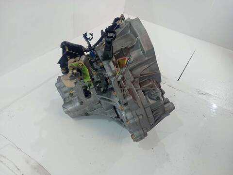 Foto 2ª: Caja Cambios Nissan Primera ACENTA BERLINA 126CV 93KW [YD22DDT] (2002)