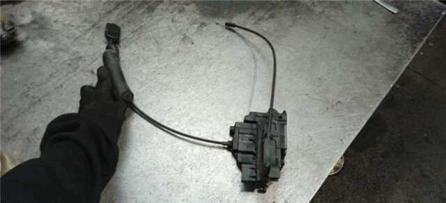 Cerradura Puerta Trasera Izquierda Renault Megane 1.2 EXPRESSION [1.2 LTR. - 85 KW 16V TCE] III BERLINA 5P (2008-_)