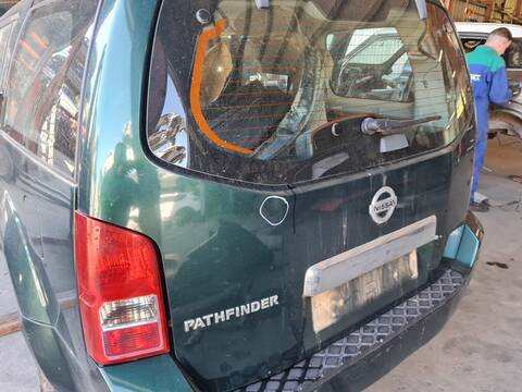 Foto 3ª: Portón Nissan Pathfinder GASOLINA [YD25DDTI] (2008)