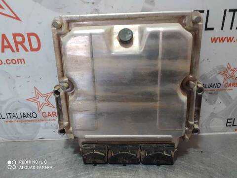 Foto 3ª: Centralita Motor ECU Renault Trafic 27 CN COMBI6 ACRISTALADO PARCIAL 146CV 107KW [D/G9U B7] (2003)