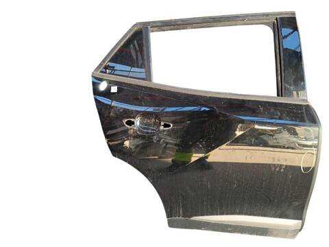 Foto 3ª: Puerta Trasera Derecha Peugeot 2008 1.2 PURETECH 100 USHNK) (2019)