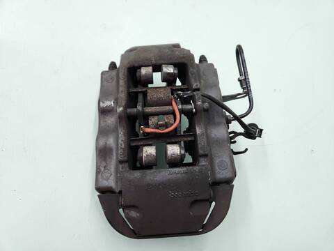 Foto 3ª: Pedal Embrague Audi Q7 3.0 TDI 233CV 171KW [BUG] (2006)