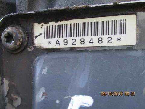 Foto 2ª: Caja Cambios Mitsubishi Montero 2.5 TD 99CV 73KW [4D56T] (2000)