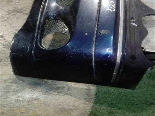 Foto 2ª: Paragolpes Delantero Mercedes Clase C 160 C 220 T CDI 203.206) 143CV 105KW FAMILIAR [OM611962] (2001)