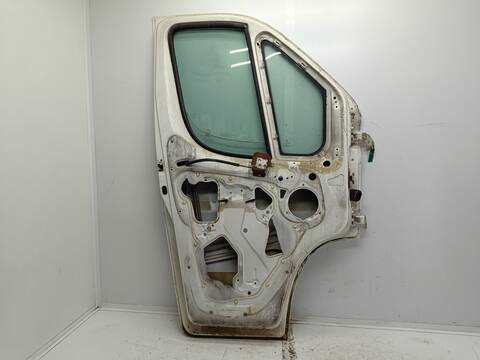 Foto 2ª: Puerta Delantera Izquierda Peugeot Boxer HDI 330) 101CV 74KW CAJA CERRADA [P22DTE] (2007)