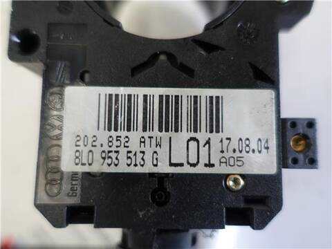 Foto 3ª: Mando Multifuncion Volkswagen Passat 2.5 V6 TDI HIGHLINE BERLINA 163CV 120KW [BDG] (2004)