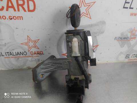 Foto 2ª: Motor de Arranque Toyota Yaris VERSION INDEFINIDA (1999)