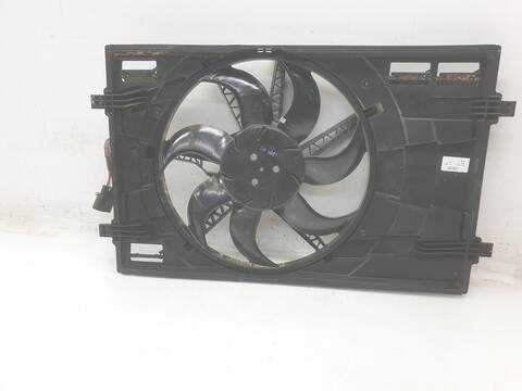 Foto 2ª: Electroventilador Volkswagen Touran ADVANCE BMT (2015)