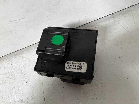 Foto 2ª: Botonera Elevalunas Audi A3 AMBIENTE 150CV 110KW [CRBC] (2013)