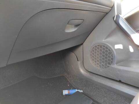 Guantera Seat Ibiza BLS BERLINA