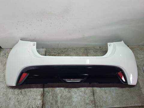 Paragolpes Trasero Toyota Yaris MXPH11L-BHXSBW 115CV