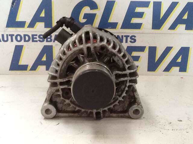 Foto 1ª: Alternador Peugeot 208 1.0 0CV [ZMZ] (2014)