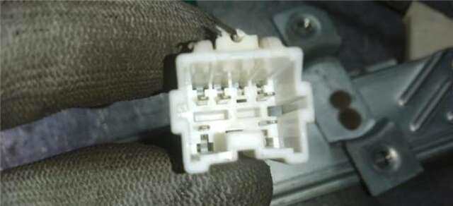Foto 3ª: Elevalunas Eléctrico Delantero Derecho Mitsubishi Galloper 2.5 D [4D56]