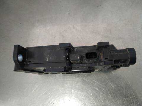 Foto 4ª: Caja Reles Fusibles Renault Megane EXPRESSION BERLINA 90CV 66KW III BERLINA 5 P [K9K J8] (2013)