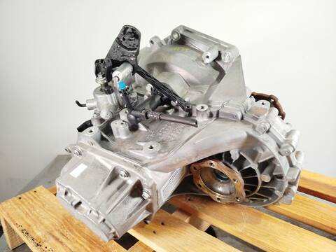 Foto 3ª: Caja Cambios Audi A1 30 TFSI 116CV 85KW [DUSA] (2024)