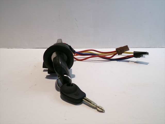 Foto 2ª: Antirrobo Citroen Xantia 1.9 TD 1993-2001 [DHX] (1999)