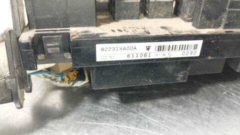 Foto 3ª: Caja Reles Fusibles Subaru Tribeca LIMITED PLUS 245CV 180KW [EZ30] (2008)