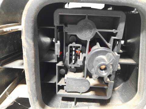 Foto 2ª: Piloto Trasero Derecho Citroen Xantia 2.0 HDI CAT RHY - DW10TD) BERLINA 90CV 66KW (2000)