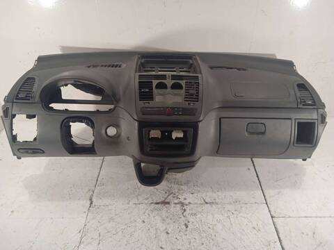 Salpicadero Mercedes Vito 2.1 CDI CAT 109CV 80KW
