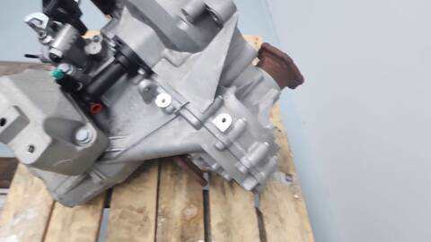 Foto 4ª: Caja Cambios Seat Ibiza FR 116CV 85KW [DLAA] (2022)