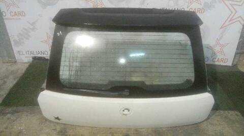 Portón Fiat Punto BERLINA
