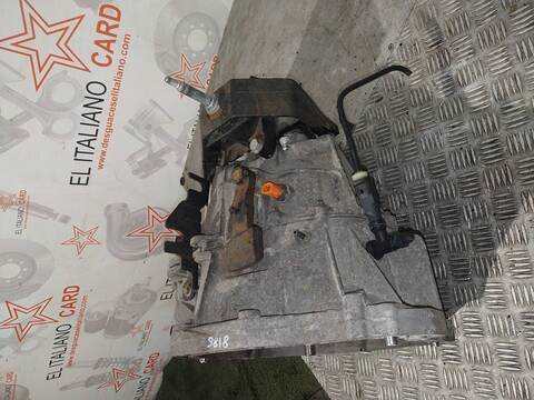 Foto 2ª: Caja Cambios Nissan Interstar CAJA CERRADA L 1 H 2 TECHO 114CV 84KW [G9U650] (2006)