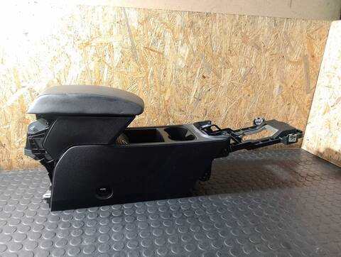 Foto 2ª: Consola Central Seat Leon CUPRA 290 290CV (2013)