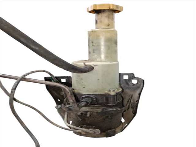 Foto 2ª: Bomba de Direccion Ford Fiesta TD 1.8 (1998)