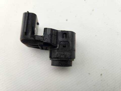 Foto 2ª: Sensor de Aparcamiento Hyundai i40 STYLE 141CV 104KW [D4FD] (2015)