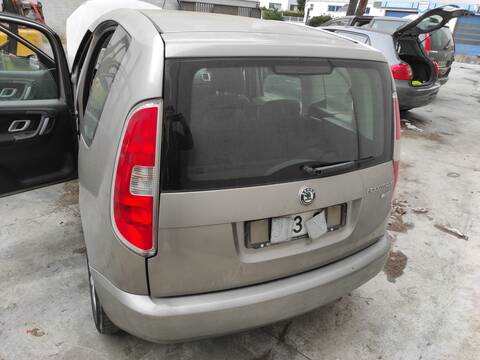 Foto 2ª: Portón Skoda Roomster BMS (2009)