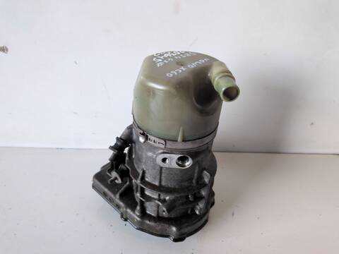 Foto 2ª: Bomba de Direccion Volvo XC 60 D5244T10 (2010)