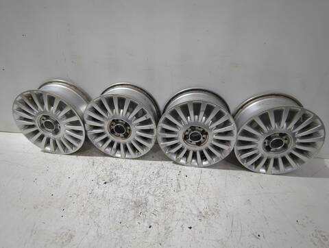 Juego LLantas Fiat 500 LOUNGE 95CV 70KW
