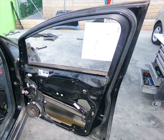 Foto 2ª: Puerta Delantera Derecha Ford C Max 2.0 TDCI 2010-2014 [UFDB] (2011)