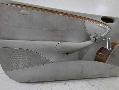 Foto 3ª: Tapizados Cartoneras Mercedes Clase C 160 CLK 240 209.361) 170CV [M 112.912] (2002)