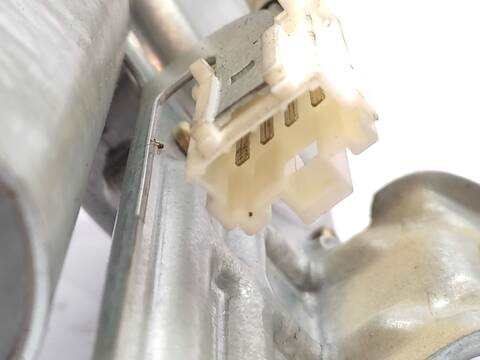 Foto 3ª: Motor Limpia Trasero Mitsubishi Montero 1.8 GDI H66W H76W) 120CV 88KW [4G93] (2001)