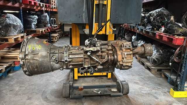 Foto 3ª: Caja Cambios Nissan Terrano 2.7 D [D-TD27] (1994)