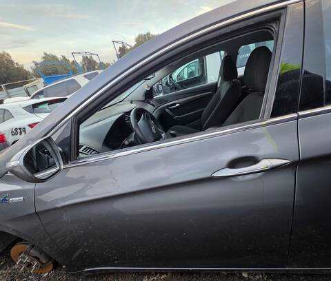 Puerta Delantera Izquierda Hyundai i40 KLASS BLUE 116CV 85KW