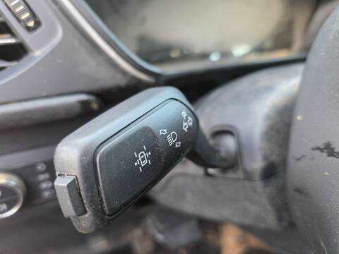 Mando Luces Ford Kuga YLDC