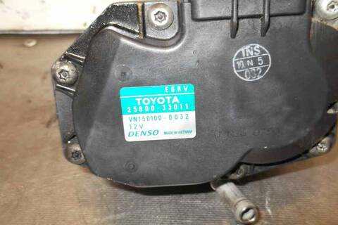 Foto 4ª: Valvula EGR Toyota Yaris ACTIVE 90CV 66KW [1ND] (2012)