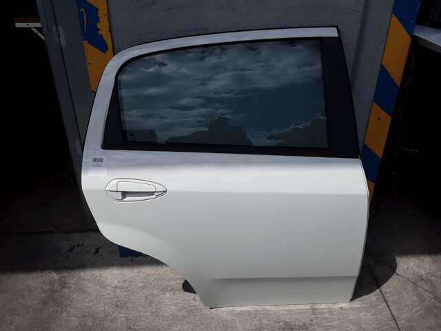 Puerta Trasera Derecha Fiat Punto 1.2 8V